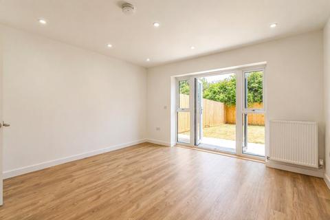 3 bedroom semi-detached house for sale, Ghyllgrove Close, Basildon, Essex, SS14