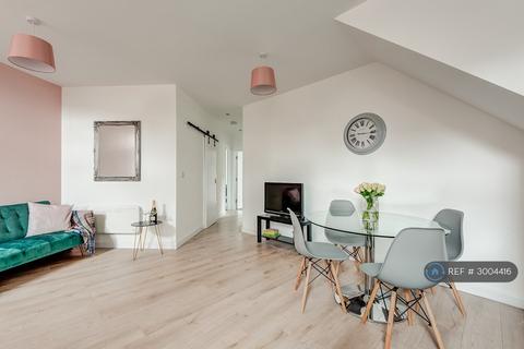 2 bedroom flat to rent, Sharrow Vale Road, Sheffield, S11