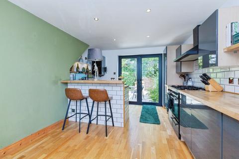 4 bedroom detached house for sale, Elm Way, Hartshill, Nuneaton