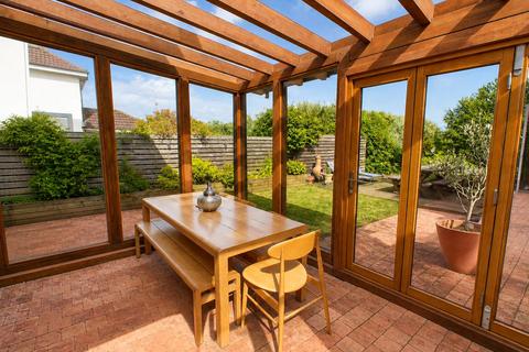 4 bedroom semi-detached house for sale, Velator Close, Braunton, Devon