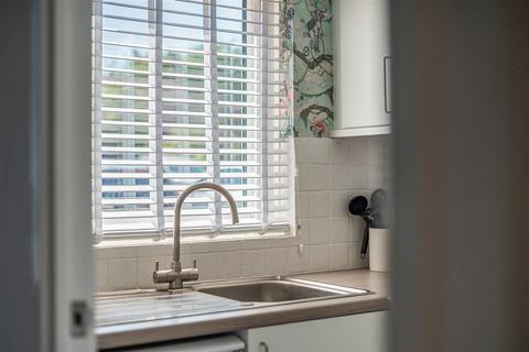 2 bedroom terraced house for sale, Merlin Drive, Portsmouth