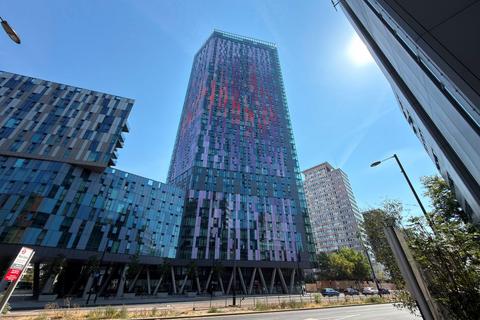 Flat 37 Pinnacle Apartments, 11 Saffron Central Square, Croydon, Surrey, CR0 2GE