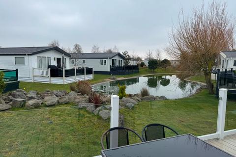 3 bedroom lodge for sale, Willerby Pinehurst , Skegness, PE25 2LA, South East England