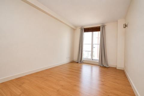 1 bedroom flat to rent, Enfield Road, Hackney,  N1 5EN