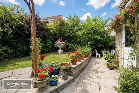 3 bedroom detached house for sale, Aspen Close, Buxton