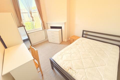 4 bedroom flat to rent, Cloudesley Road, Angel N1