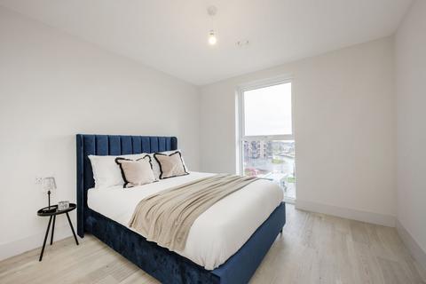 1 bedroom apartment to rent, 405, Prince Charles Road EX4