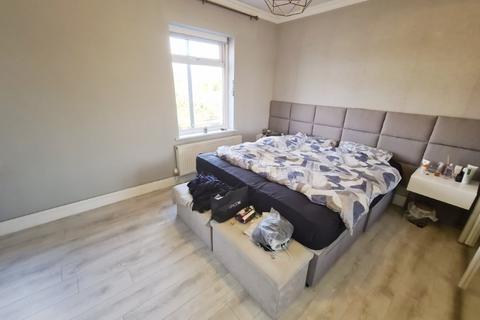 2 bedroom semi-detached house for sale, Lumb Lane, Audenshaw, M34