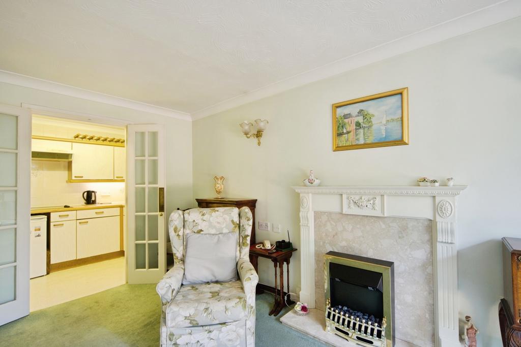 Living room, fireplace