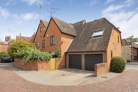 3 bedroom house for sale, Central Henley on Thames RG9