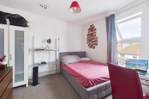 2 bedroom terraced house for sale, Charles Street, Rochester, Kent, ME2