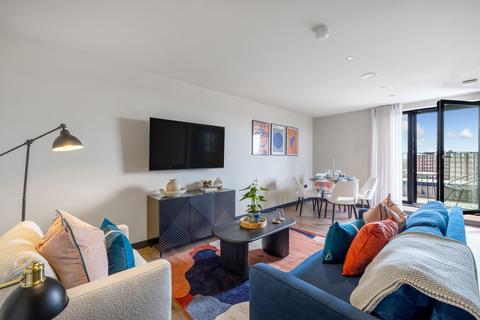 2 bedroom apartment to rent, at Edenwood House, Edenwood House, 194–196 Cricklewood Broadway, 196 Cricklewood Broadway NW2