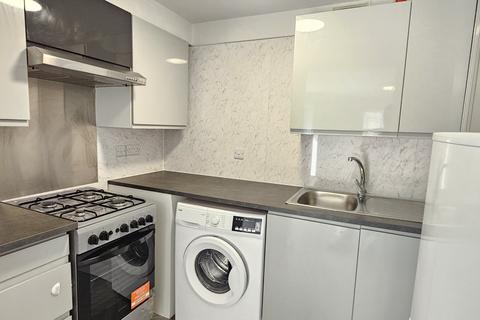 2 bedroom apartment to rent, Whitchurch Road, BRISTOL, BS13