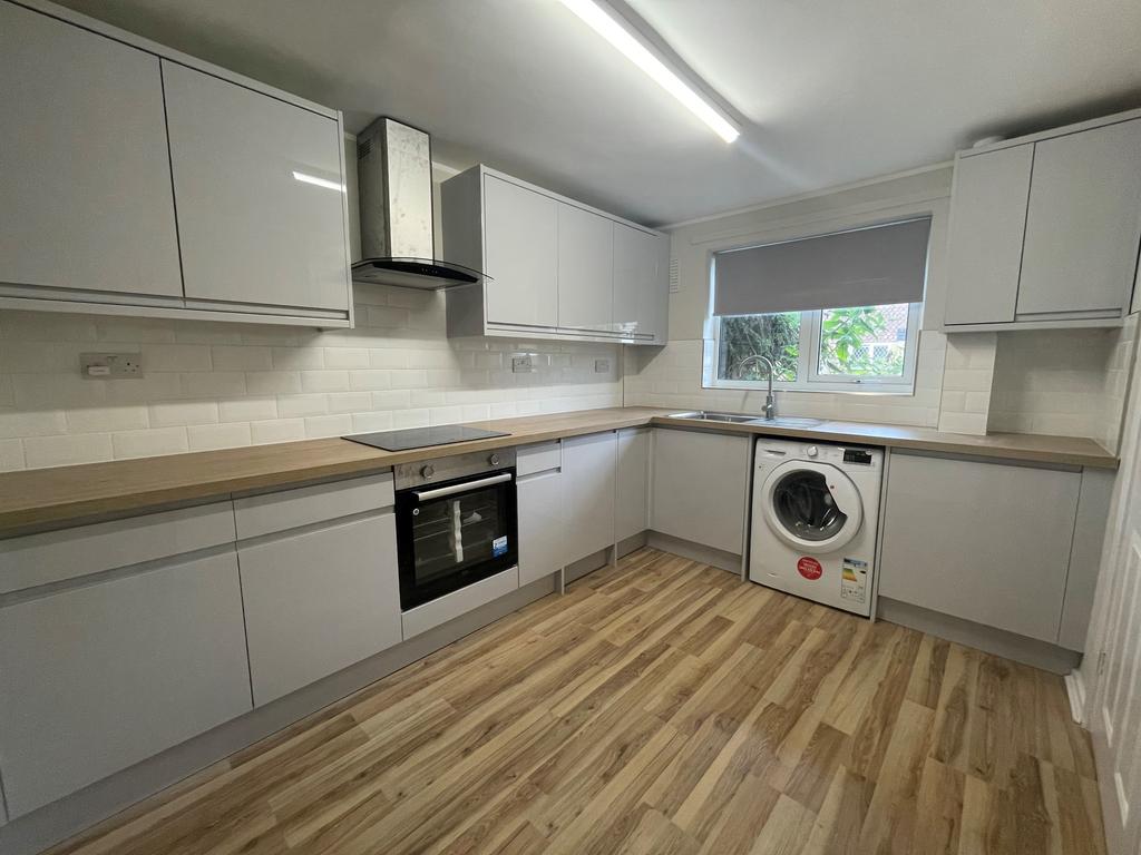 House in Cambridge, Barnwell - View 4