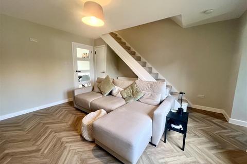 2 bedroom semi-detached house to rent, Chapel Lane, Codsall, Wolverhampton