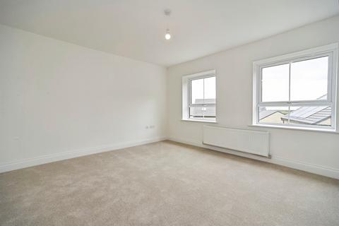 3 bedroom semi-detached house for sale, Weavers Place, PUDSEY
