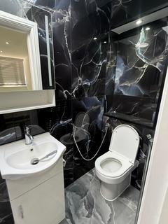 1 bedroom semi-detached house to rent, Gervase Close, Wembley, HA9