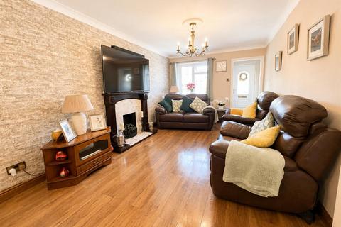 3 bedroom detached house for sale, Pendleton Road, Darlington