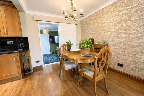 3 bedroom detached house for sale, Pendleton Road, Darlington