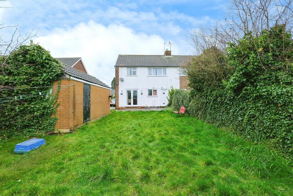 House in Leeds, Harewood - View 3