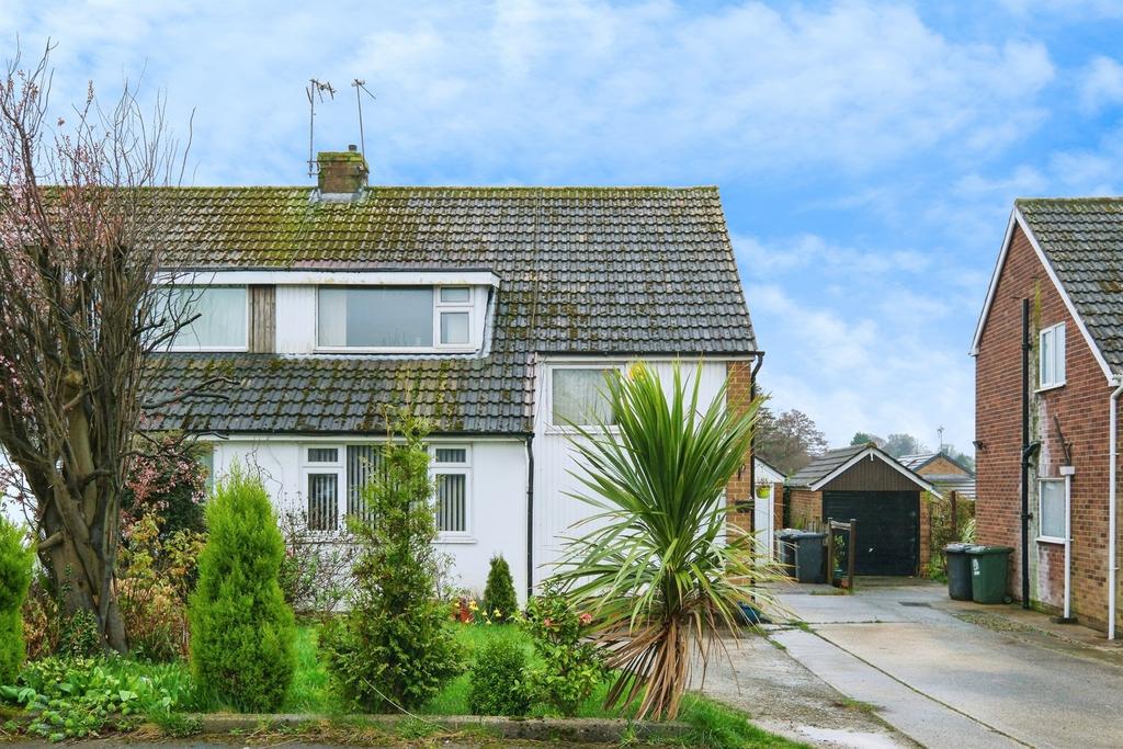 House in Leeds, Harewood - View 4