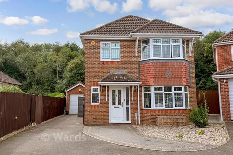 4 bedroom detached house for sale, Galena Close, Sittingbourne ME10