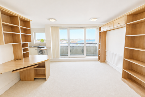 2 bedroom flat to rent, The Quay, Poole, BH15