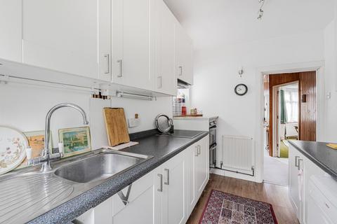 5 bedroom semi-detached house for sale, Holders Hill Avenue, London, NW4