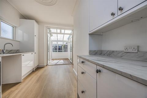 3 bedroom terraced house for sale, Highgate Road, Portsmouth PO3