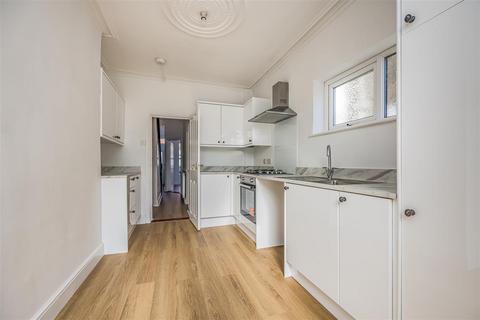 3 bedroom terraced house for sale, Highgate Road, Portsmouth PO3