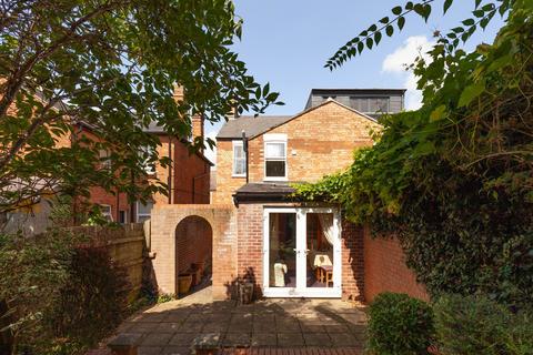 4 bedroom semi-detached house to rent, Bullingdon Road, Oxford, OX4