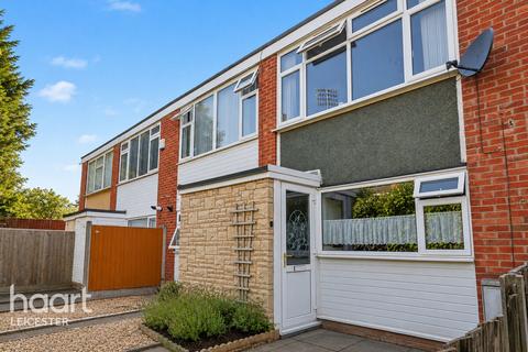 2 bedroom terraced house for sale, Grace Road, Leicester