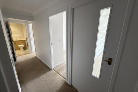 2 bedroom apartment to rent, Robinsbridge Road, Coggeshall CO6