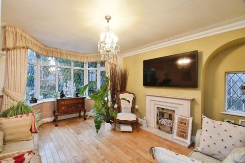 5 bedroom detached house for sale, Wetherby Road, Leeds