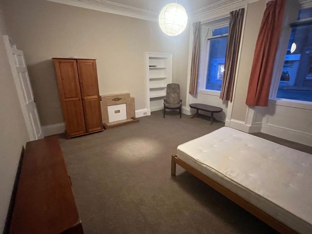 Apartment in Edinburgh - View 5