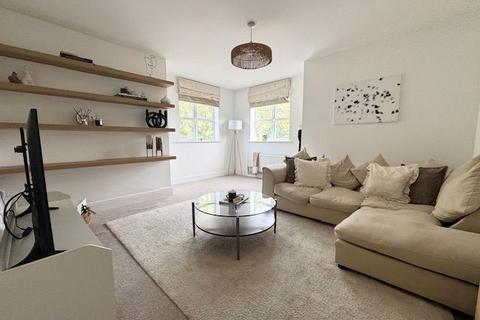 2 bedroom ground floor flat for sale, Flat 2 169, Greenwood Road, Manchester, M22