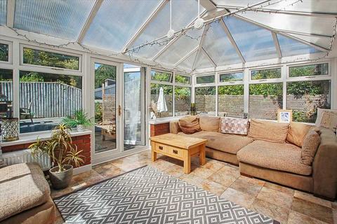 3 bedroom detached bungalow for sale, Hawthorns, 20 Grove Hill