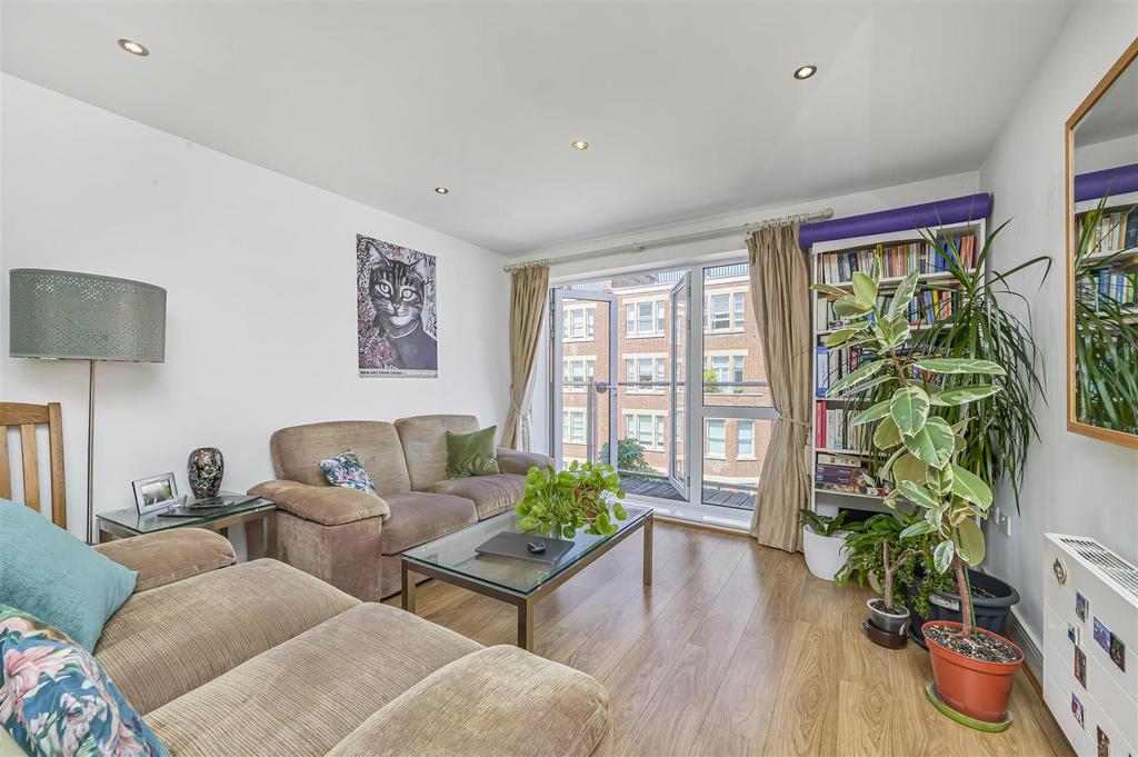 Eden Harper - Drapers Court Kingsway Square SW11