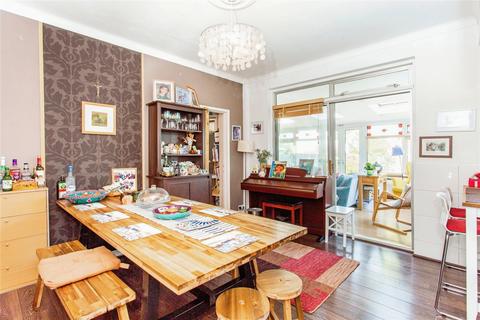 3 bedroom semi-detached house for sale, Rutland Avenue, Southend-on-Sea, Essex, SS1