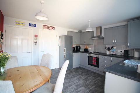 2 bedroom terraced house for sale, Normanby Road, Skegness