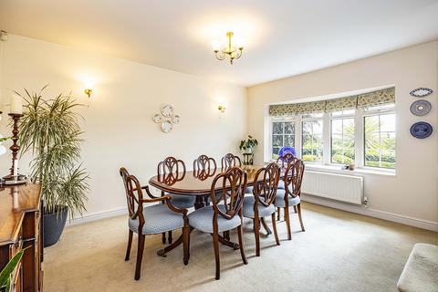 4 bedroom detached house for sale, Shelt Hill, Woodborough NG14
