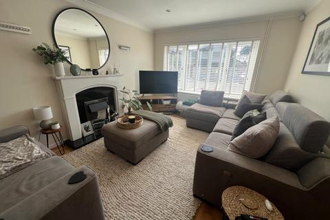 3 bedroom semi-detached house for sale, Woodlands Park Drive, Neath, Neath Port Talbot.