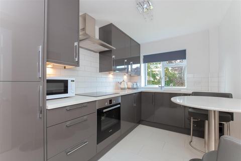 1 bedroom flat for sale, Suffolk Close, Cippenham