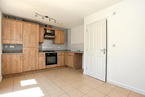 3 bedroom semi-detached house to rent, Jupiter Avenue, Peterborough, PE2