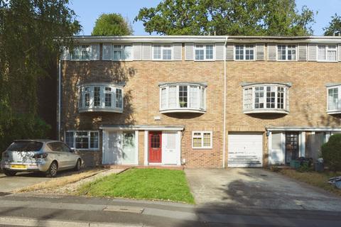4 bedroom terraced house for sale, Highland Road, Shortlands/Bromley, BR1