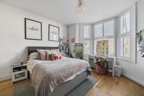 2 bedroom flat for sale, Howard Road, London, SE20