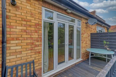 1 bedroom maisonette for sale, Booker Lane, Buckinghamshire HP12