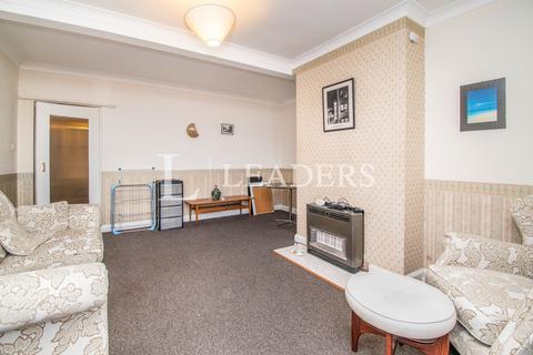 1 bedroom flat to rent, Earlham Court, Heigham Grove, Norwich, NR2