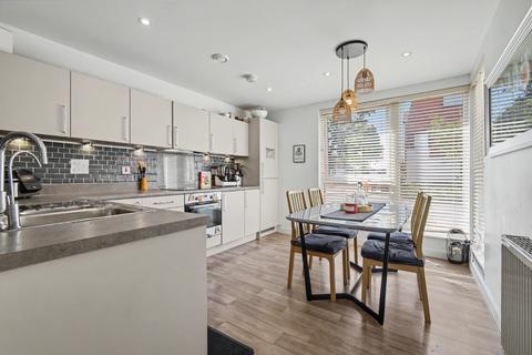 3 bedroom semi-detached house for sale, Austen Road, Basildon, Essex, SS14 3RZ