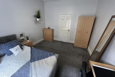1 bedroom in a house share to rent, 24 Cumberland Road, Leeds LS6